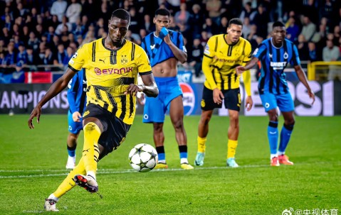 包含多特蒙德训练开放日，集结日遗憾出局引欢呼，法甲在即，轮换策略成焦点的词条-九博在线入口